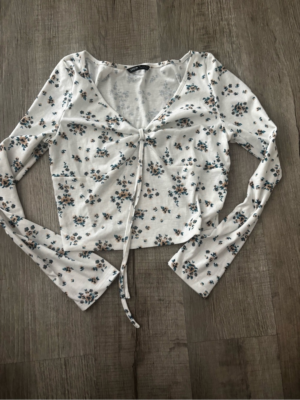 3 piece SHEIN tops White Floral Long-Sleeve/Black sheer/tank top Crop Top size L